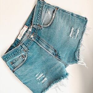 Levi’s vintage VTG Distressed Blue Denim Shorts